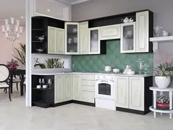 MDF oshxonasi fotosuratlarini ko'rib chiqadi