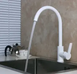 Mətbəx Kranı Ağ Fotoşəkil
