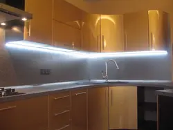 Mətbəx fotoşəkili üçün künc işıqlandırması