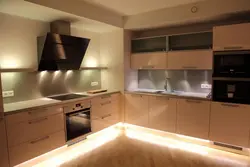 Mətbəx fotoşəkili üçün künc işıqlandırması