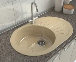 Mətbəx fotoşəkilində oval lavabolar