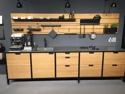 Metal fotoşəkildən hazırlanmış loft mətbəxi
