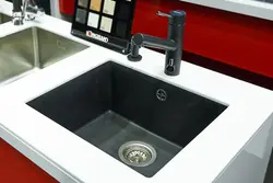 Granit lavabo fotosurati bo'lgan oshxonalar