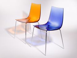 Plastic chairs in the kitchen photo
