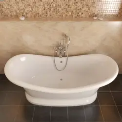 Photo bathtub made of cast marble