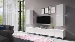 Qonaq otağındakı ağ komodin fotoşəkili