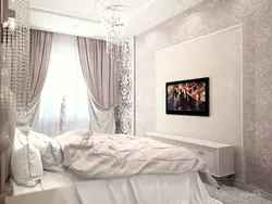 Жатын бөлмесінің фотосуретіндегі ұнтақ перделер