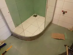 Подиум в ванной для душа фото