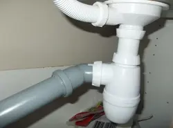 Oshxona uchun lavabo fotosurati uchun gofrirovka