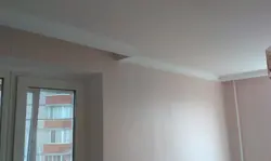 Mətbəx fotoşəkilində pərdələr üçün yer