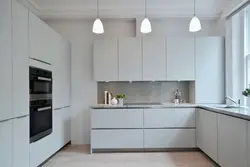 Kitchen Up To The Ceiling Without Handles Photo