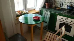 Стулхо барои ошхона дар сурати Хрущев