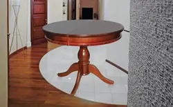 Mətbəx Fotoşəkili Üçün Dəyirmi Taxta Masalar