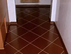 Mətbəx fotoşəkilindəki diaqonal plitələr