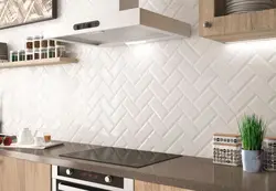 Oshxona uchun backsplash fotosurat uchun balıksırtı plitkalar