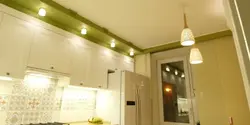 Точки на кухне на потолке фото