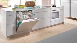 Built-in dishwasher photo in the kitchen