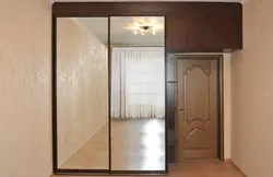 Гардероб бо mezzanine дар акс хоб