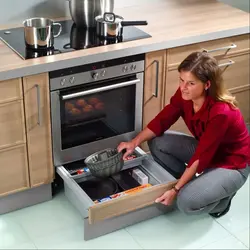 Options for installing an oven in the kitchen photo