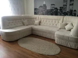 Мяккія куткі для гасцінай фота з крэсламі