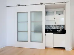 Xruşşov Fotoşəkilində Mətbəxə Sürüşən Qapılar