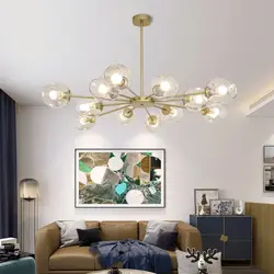 Chandeliers дар меҳмонхона дар акс сабки Скандинавия