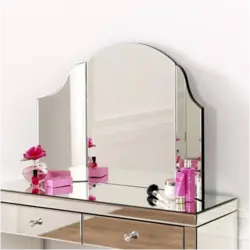Оина бо nightstand дар акс хоб