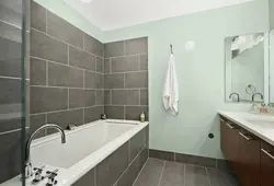 Tiles in the bathroom do not cover the entire wall photo