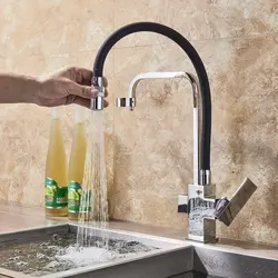 Смеситель для кухни с фильтром для воды фото