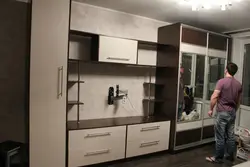 Шафа сценка ў гасціную з месцам для тэлевізара фота