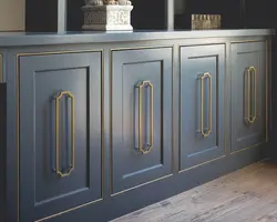 Латунь в интерьере кухни