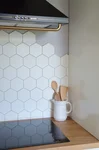Соты в интерьере кухни