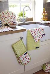 Potholders дар дохили ошхона