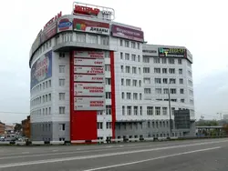 Кухни в интерьер плаза