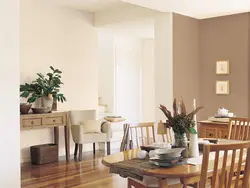 Qonaq otağının daxili hissəsində tikkurila