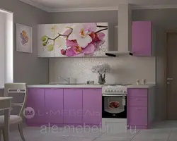 Интерьер кухни с орхидеей