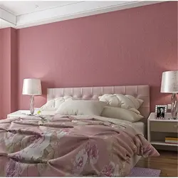 Yataq otağının interyerində lingonberry rəngi