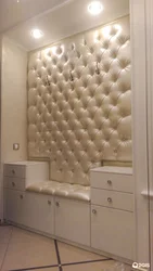 Koridorun daxili hissəsində vaqon ekranı