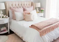 Powder bed in the bedroom interior