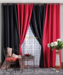 Tulle сиёҳ дар дохили хоб