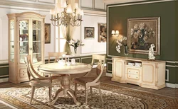 Klassik salon interyeri üçün mebel