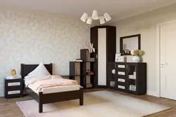 Либоси wenge дар дохили хоб