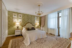 Italian wallpaper in the bedroom interior