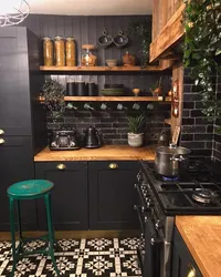 Interyerdə yaşıl loft mətbəxi