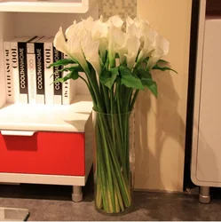 Artificial flowers for bedroom interior