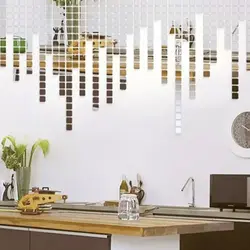 Зеркальные наклейки в интерьере кухни