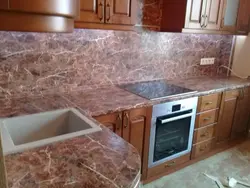 Этория столешница скиф в интерьере кухни