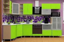 Интерьер кухни в фиолетово зеленом цвете