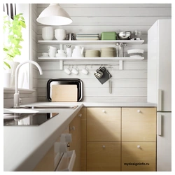 Рафҳои ошхонаи IKEA дар дохилӣ
