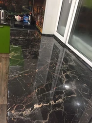 Countertop Мармар Сиёҳ Marquina Дар Дохили Ошхона